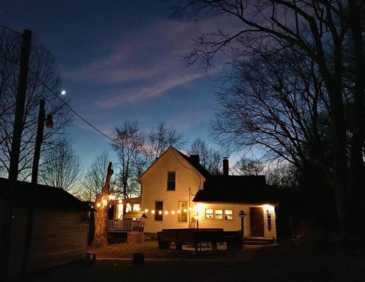 Lost River Hostel เฟรนช์ลิค ภายนอก รูปภาพ