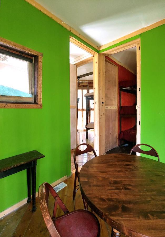 Lost River Hostel เฟรนช์ลิค ภายนอก รูปภาพ